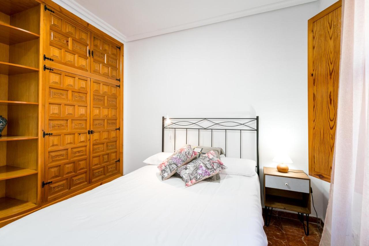 Holi-Rent Estrella Lejlighed Sevilla Eksteriør billede