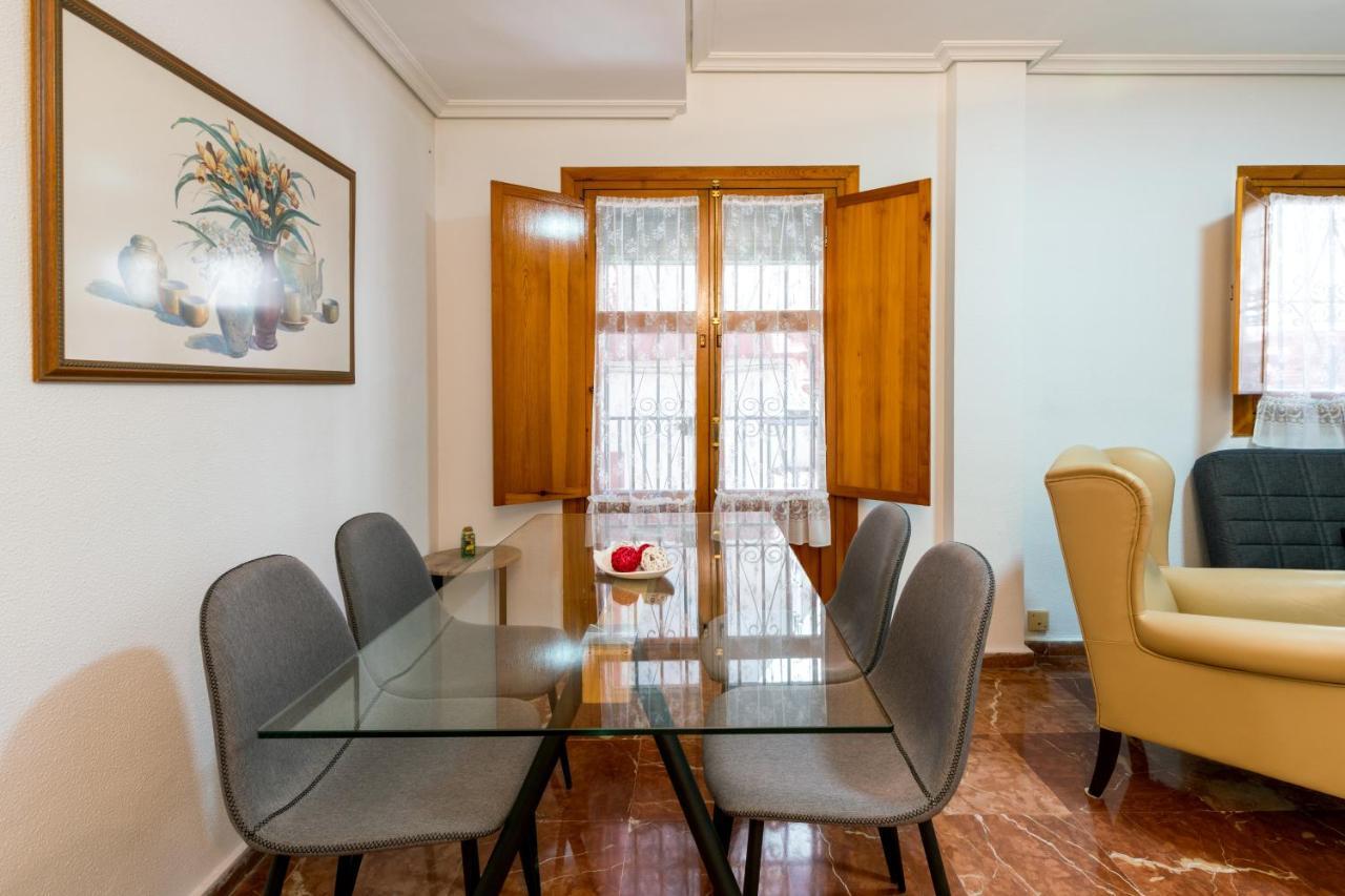 Holi-Rent Estrella Lejlighed Sevilla Eksteriør billede
